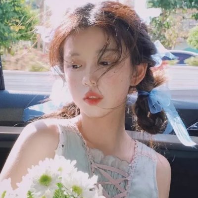 一人有一点颜色